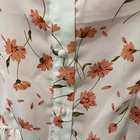 Women’s top! - Picture 7 of 7